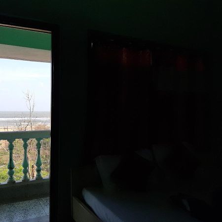 Goroomgo Tapati Villa Пури Экстерьер фото